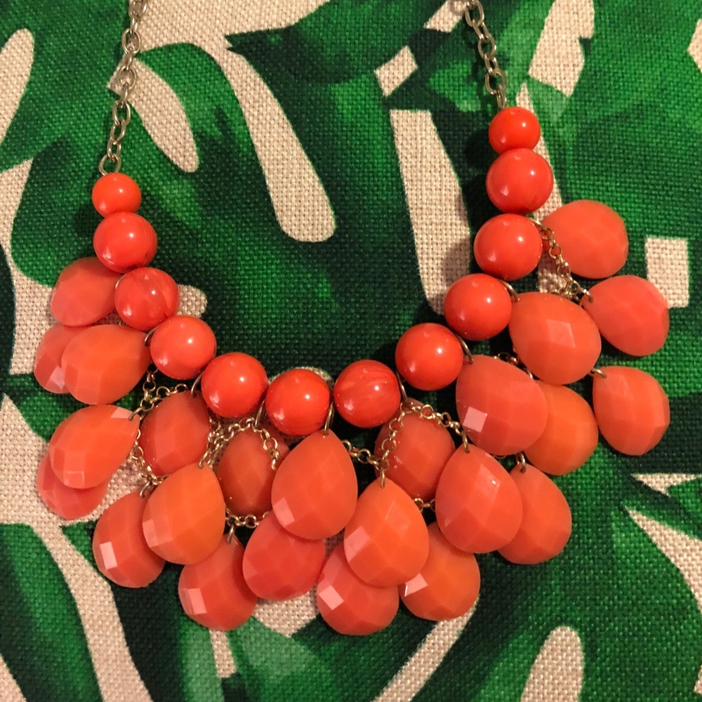 Statement necklace